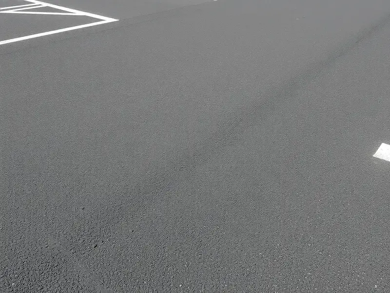 アスファルト舗装の写真